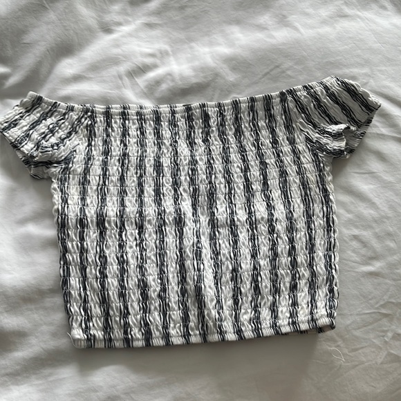 Harlow S elastic crop top white/navy stripe - Picture 1 of 3